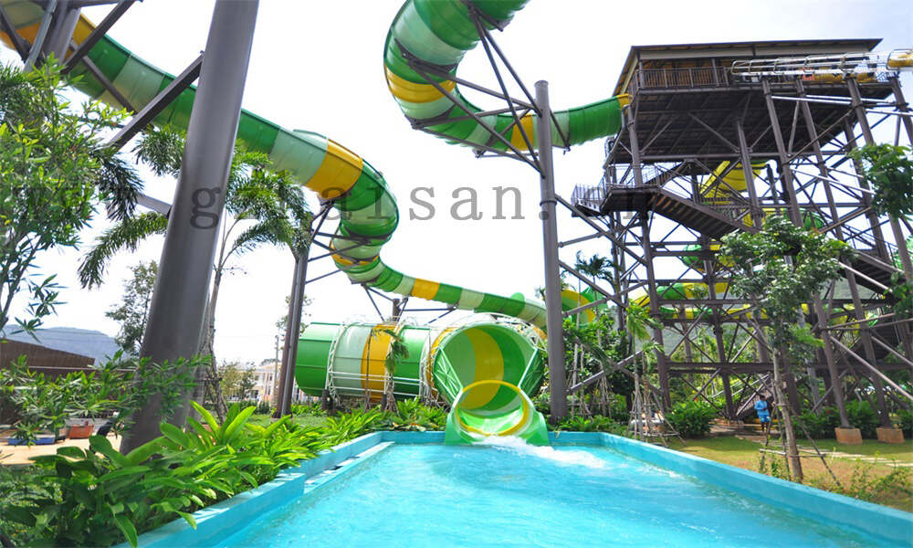 这几个方面挑选水上乐园设备